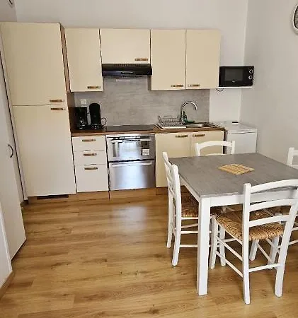 Apartment Duchatel Appt 2/4 Pers *
